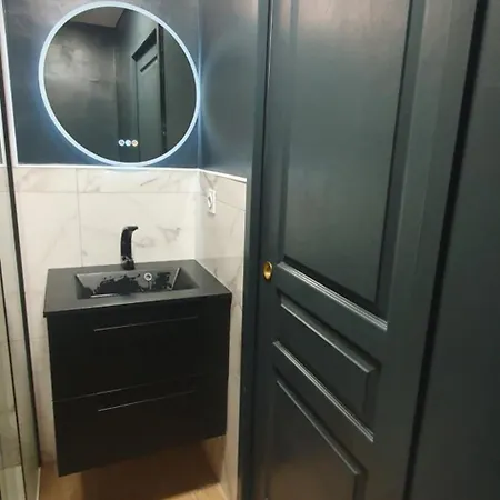 Apartmán Architect's With Pool, Sea View And Ac *