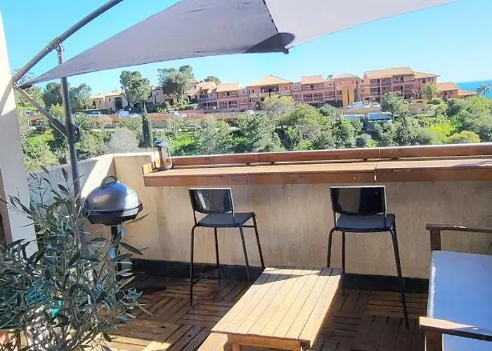 Architect's With Pool, Sea View And Ac *